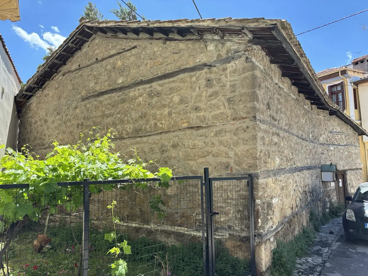 Holy Church of Saint Nicholas of Makariotissa: A 16th-Century Shrine in Veria