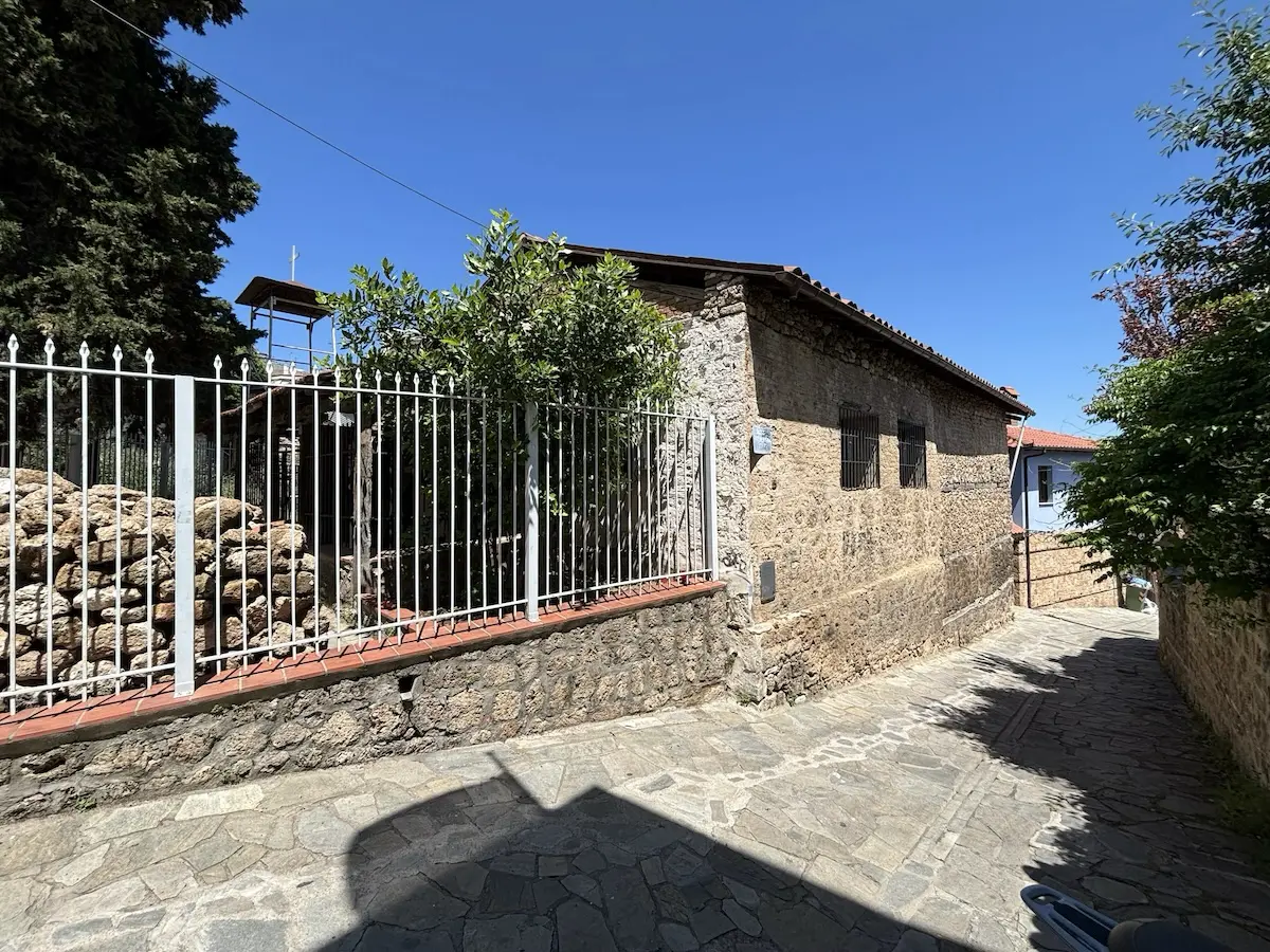 Holy Church of the Virgin Mary Gorgoepekoos: A Sacred Shrine in Veria